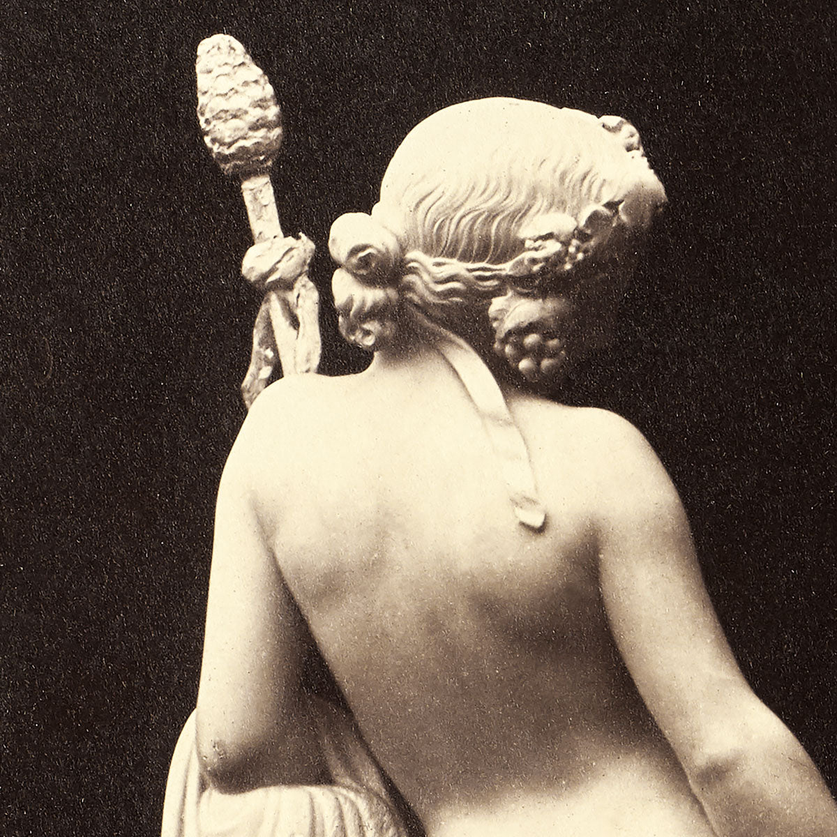 Vintage sculpture naked woman