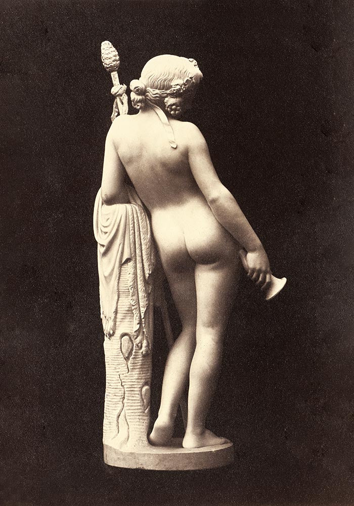 Vintage sculpture naked woman