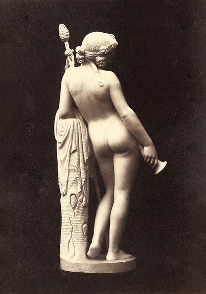 Vintage sculpture naked woman